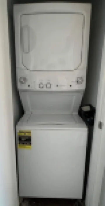 2-bedroom apartment just 9 minutes drive to Kings Island