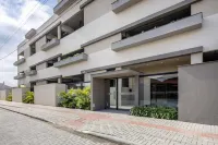 Complete Stay With Pool and gym 400m From Armacao Beach - SKL Hotels in Penha