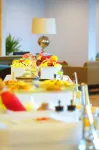 Menara Peninsula Hotel - Bữa sáng