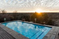 Bona Bona Game Lodge - piscine
