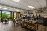 Best Western Windsor Suites - parking