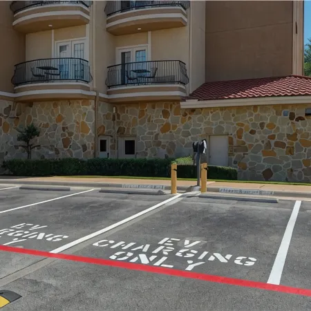 La Quinta Inn & Suites by Wyndham Marble Falls