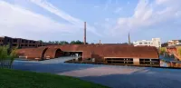 Jingtai Jiu Dian (Jingdezhen People's Square Yuyao Factory) - romantici