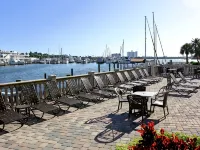 Pier House 60 Clearwater Beach Marina Hotel Hotels in Clearwater