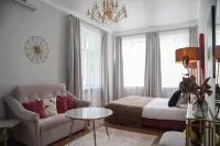 Otradnyij Guest House โรงแรมใน