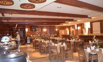 Eastyard Khobar Hotel - Formerly Ramada by Wyndham Khobar