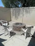 Spacious 3-bedroom with AC and WiFi in welcoming Cypress