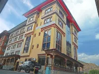 โรงแรม เซ็นเตอร์ พอยต์ โรงแรมในพาโร