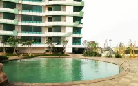 Fabulous Studio Grand Kamala Lagoon Apartment by Travelio - Rooftop Pools