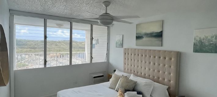 Isla Bonita Ocean View Condo- Lovely Getaway Hotels in Fajardo
