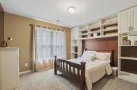 Spacious and comfy 4 Bed/3 Full Bath Canton Home!