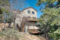Sky Ridge Cabin  · Culdesac w/ Level Entry Access & Entertainment