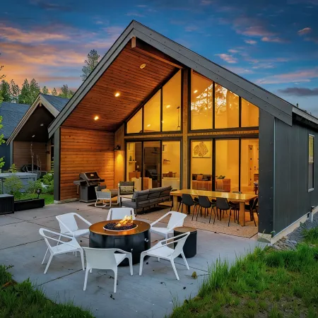 CLE Elum - Forest Views, Fire Pit & BBQ