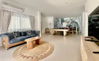 Thai Lang Villas Pattaya - Bungalows