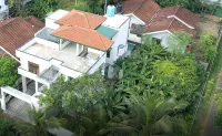 Beauty World Villa - Gampaha - parking