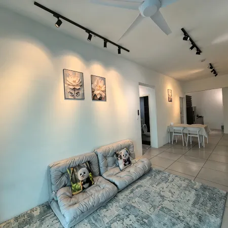 Family Comfy Deluxe Homestay