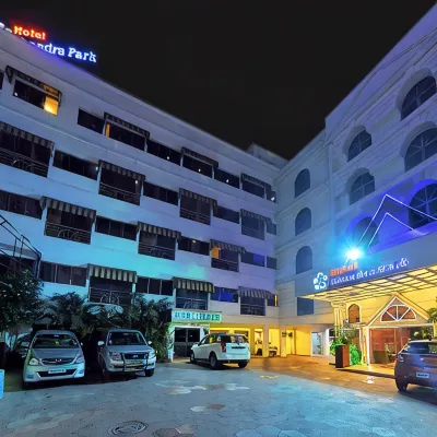 Hotel Chandra Park Hotels near MGR Memorial