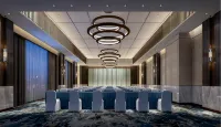 Feicui Zhouyu Hotel