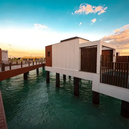 Bab Al Nojoum Hudayriyat Villas