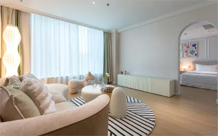 FENG MU MING YUAN HOTEL