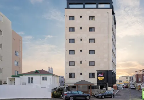 Jeju Seomun Residence Hotel