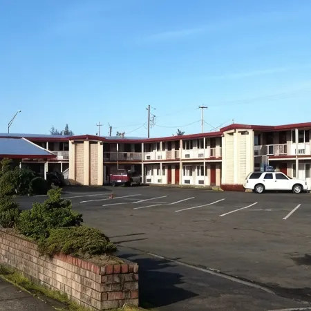 Olympic Inn & Suites