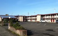 Olympic Inn & Suites