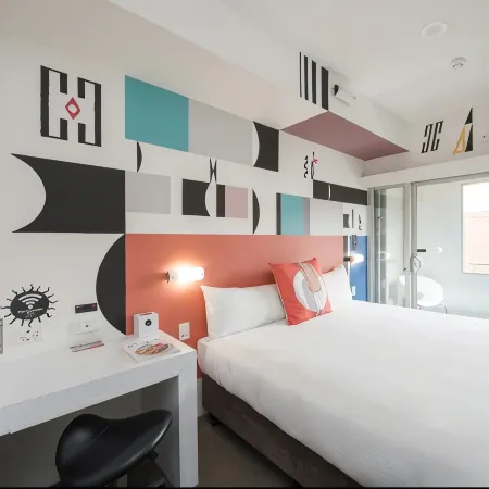 Majestic Minima Hotel