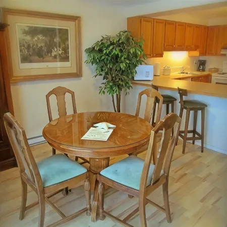 Heron's Landing Hotel