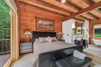 Mountain Home in Ellicottville - Close to Village