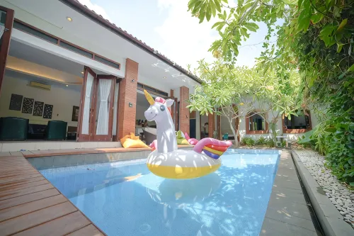 Ubu Villa Balirejo - 4-Star
