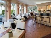 هوتل هانجيلار Hotels near هولتسلار