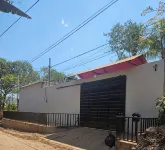Modern House near a river "La Casita Cruz" Отели в г. 