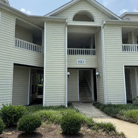 Charming 2-bedroom condo in Greenville near ECU and ECU Health
