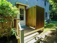 Your Beach house on the island Hotels in Tisbury
