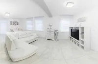 Corso Lux Apartman - 3 étoiles