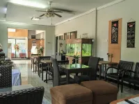 La Derra Hotel Hotels in Purwakarta
