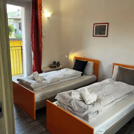 100 square meters of completely renovated house on 2 levels