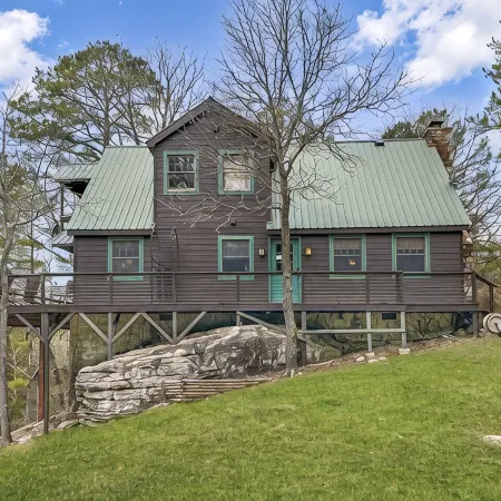 House On The Rock - Ozark National Forest/White River