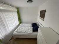 6 pers. Apartment, 3 sep. Sleeping room, 300 m v. Beach, constantly modernized and clean - Wifi