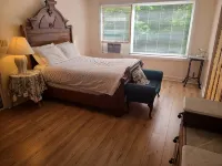 PET-FRIENDLY - Adirondack Retreat w/ Private Sandy Beach Close To Season Events - Homestays
