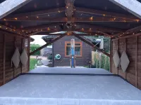 Found at the foot of Roundway Hill with it's own secluded garden. Pet friendly. Hotel a Calne