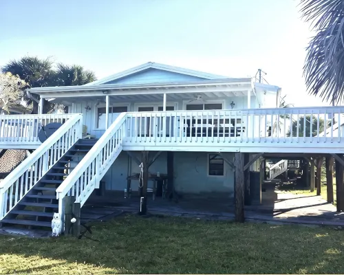 3Bd 3ba Island Oasis                 Beach Front with a Dock-Perfect Event Space Hotels in Placida
