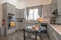 Dukes Street Retreat 5min from I-95! - 2-Star
