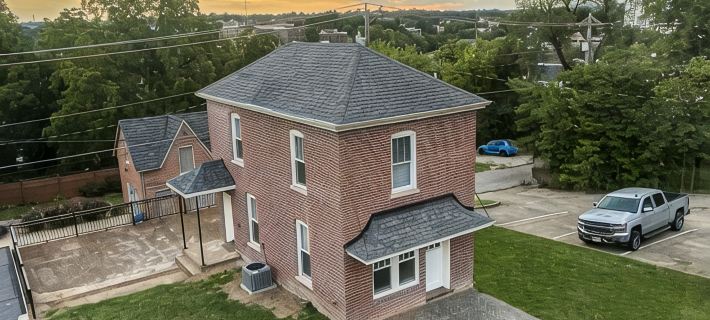 Historic Carriage House in Jefferson City Near Capitol & Old Penitentiary コールのホテル