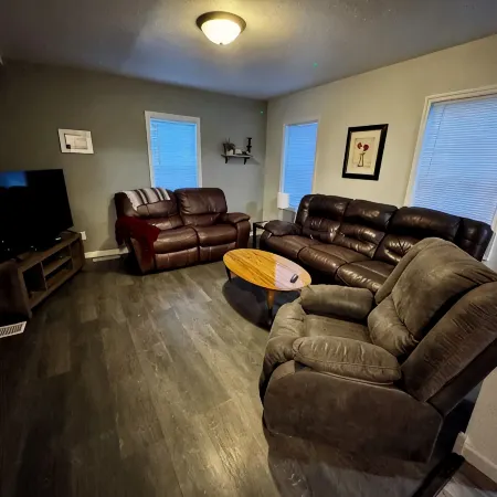 Sportsman's Country Lodge: The Roost