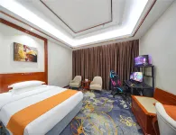 Jingzu E-Sports Hotel (Dezhou Lingcheng Xindongfang Commercial Plaza) - Esports