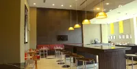Keys Select by Lemon Tree Hotels, Kochi - bar