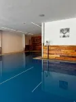 Grichting Hotel & Serviced Apartments - Pools