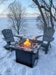 Charming vacation cottage since 1930 with a spectacular view of Lake Erie - Hot Tub